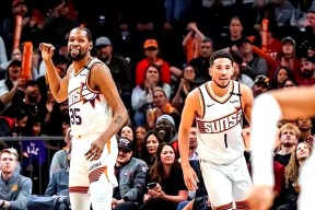 关于今夜菲尼克斯太阳备战NBA季后赛，外线爆发细节曝光，赛场秩序良好，赛季目标并未改变的信息-足球预测